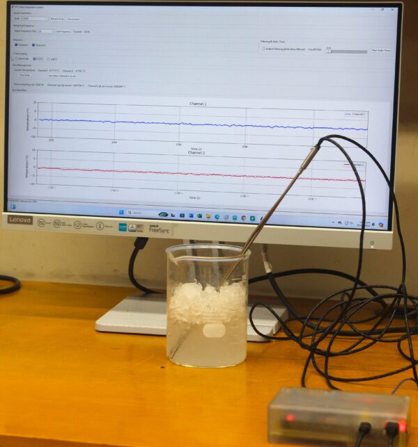 Precision Temperature Data Logger